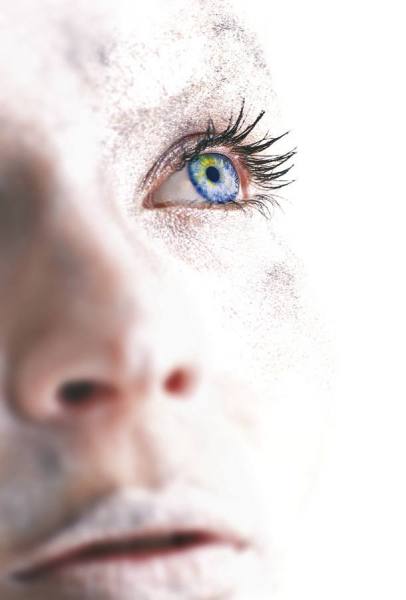 Photograph Alex Bayer Eye on One Eyeland