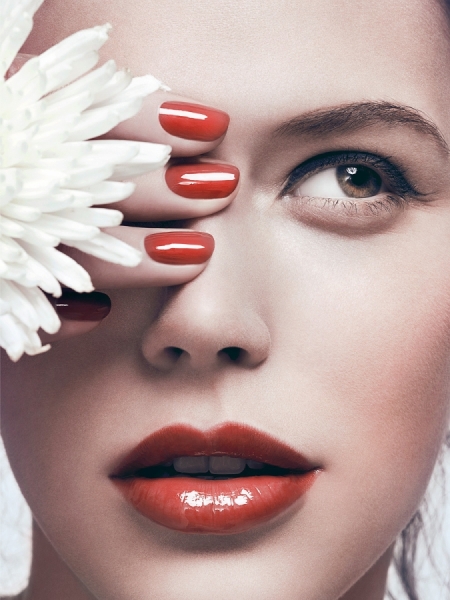 Photograph Lagel Cyril Flowers on One Eyeland