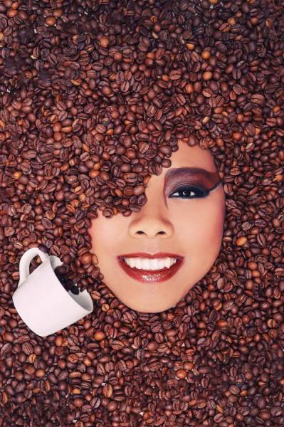 Photograph Raul Neijhorst Fun With Coffee on One Eyeland