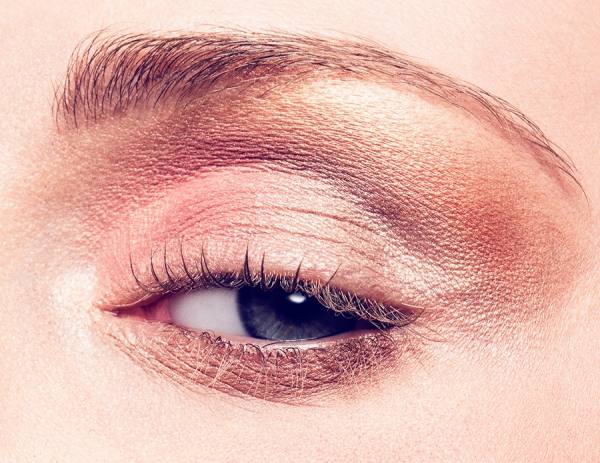 Photograph Bogdan Jablonski Purple Eye on One Eyeland