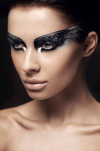 Photograph Lukasz Znojek Raven on One Eyeland