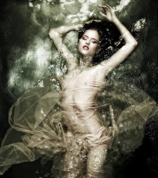 Photograph Pedro Dimitrow Water on One Eyeland