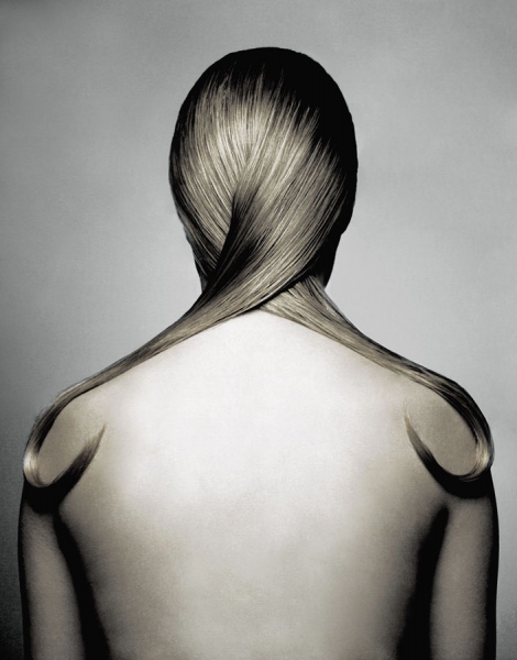 Photograph Gustavo Lacerda Hair on One Eyeland