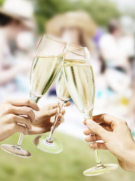 Photograph Jonathan Knowles Lanson Champagne on One Eyeland