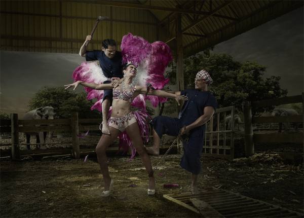 Photograph Chub Nokkaew Cabaret Show on One Eyeland