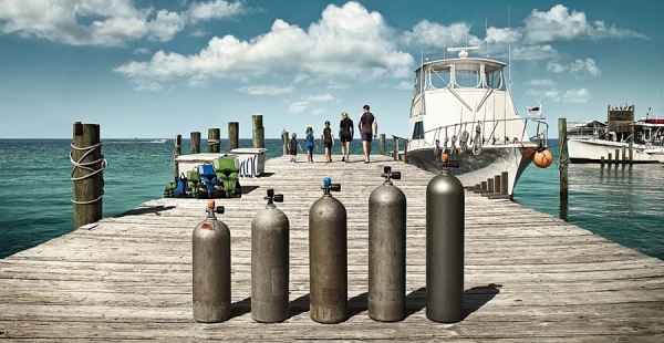 Photograph Pete Barrett Att Dive Tanks on One Eyeland