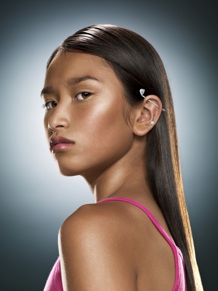 Photograph Jill Greenberg International Childrens Games on One Eyeland
