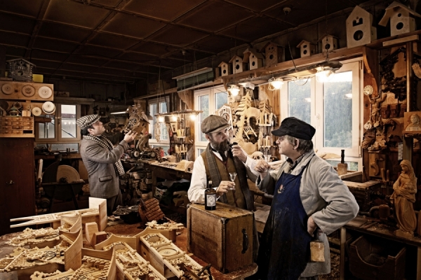 Photograph Bernd Kammerer Monkey 47 Clockwork Kookoo on One Eyeland
