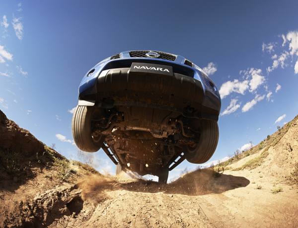 Photograph Stuart Crossett Nissan Navara on One Eyeland