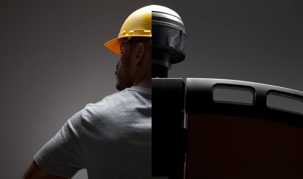 Photograph Andy Goodwin Shoulder Copy on One Eyeland