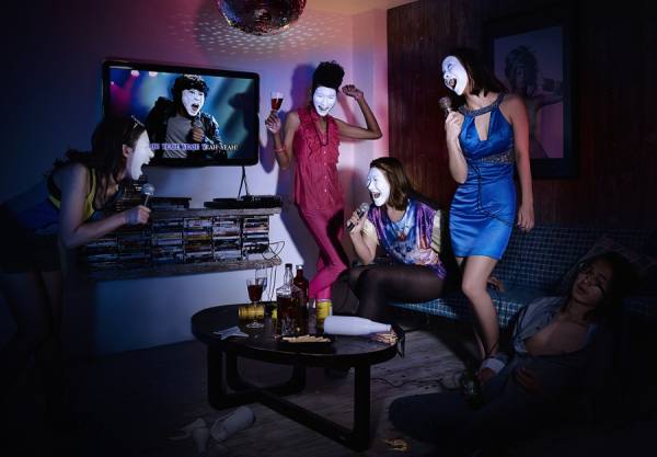 Photograph Chub Nokkaew Sound Proof Karaoke on One Eyeland