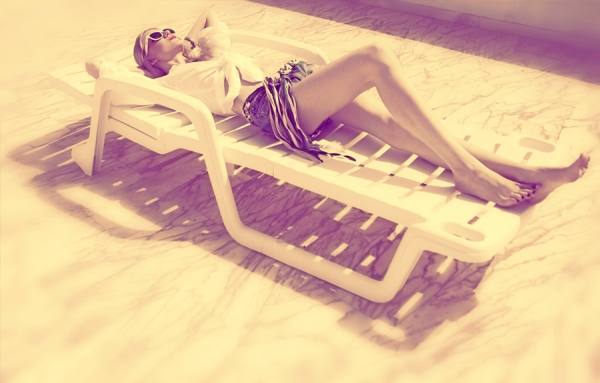 Photograph Veronica Lounge Sun on One Eyeland