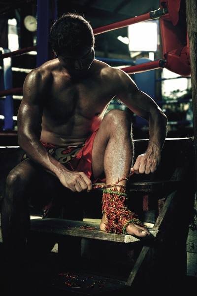 Photograph Chub Nokkaew Thai Fight on One Eyeland