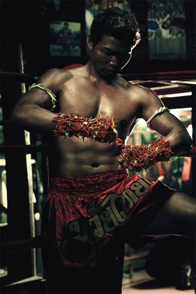 Photograph Chub Nokkaew Thai Fight on One Eyeland