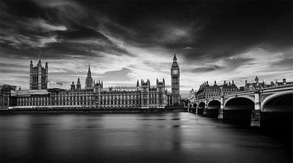 Photograph Jackson Carvalho Old London on One Eyeland