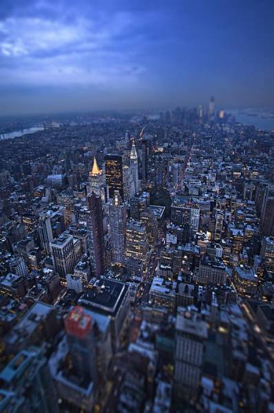 Photograph Mauro Risch Bright Lights Big City on One Eyeland