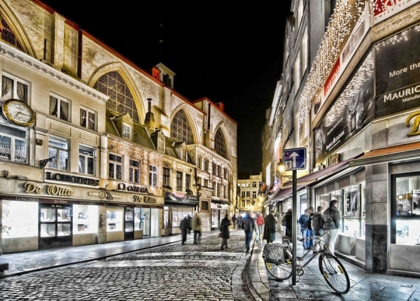 Photograph Bogdan Ivan Brussels Streets on One Eyeland