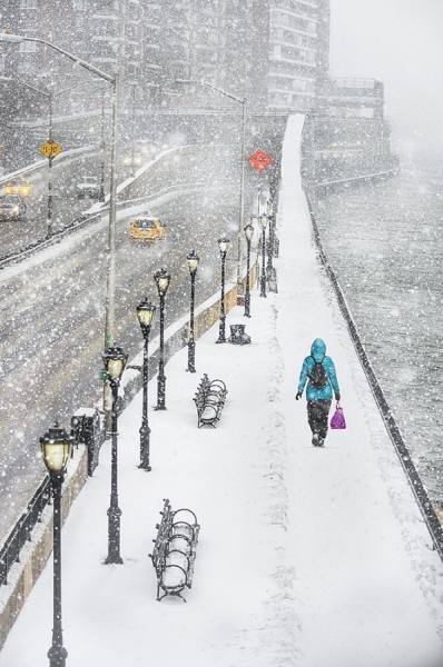 Photograph Mitchell Funk East River Walkway on One Eyeland