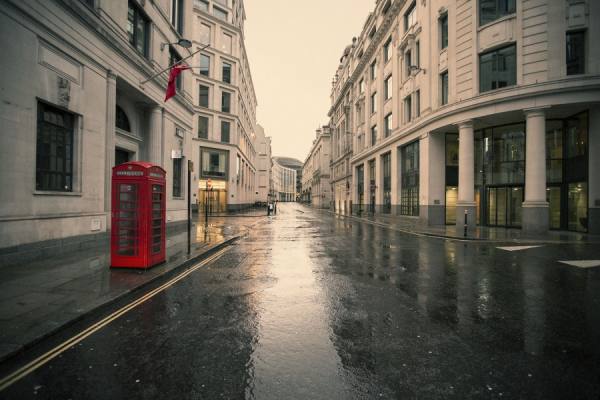 Photograph Nick Dolding Empty London 02 on One Eyeland