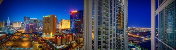 Photograph George Kamper Las Vegas Absolute on One Eyeland