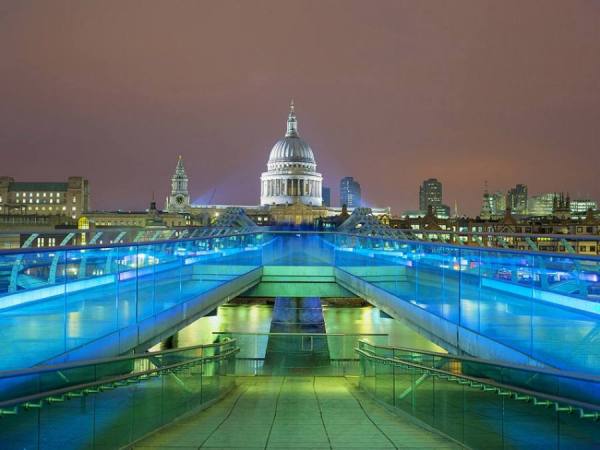 Photograph Craig Easton London By Night Iv on One Eyeland