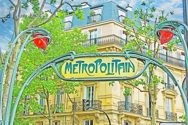Photograph Mitchell Funk Metropolitain Paris on One Eyeland