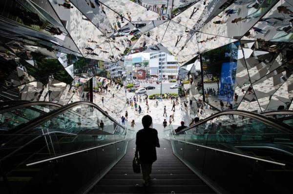 Photograph Teruo Araya The New First Step on One Eyeland