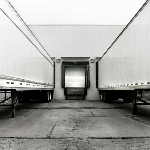 Photograph Gustavo Lacerda Supermarket on One Eyeland