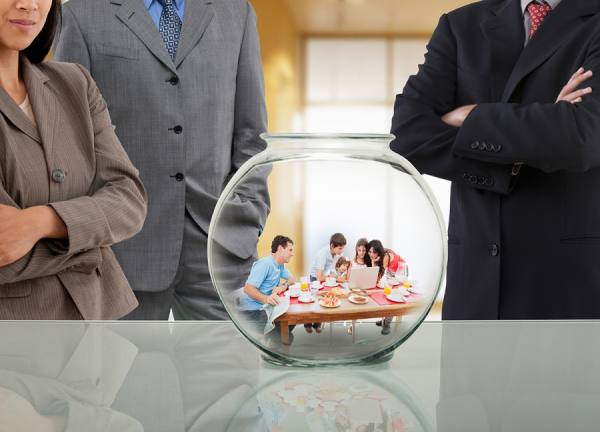 Photograph John Lund Fishbowl Family on One Eyeland