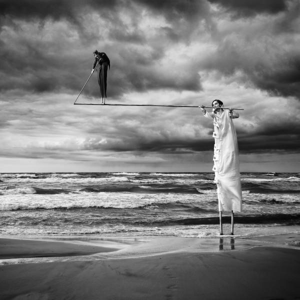 Photograph Dariusz Klimczak Acrobats on One Eyeland