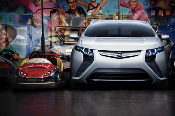 Photograph Ondrej Hruby Ampera on One Eyeland