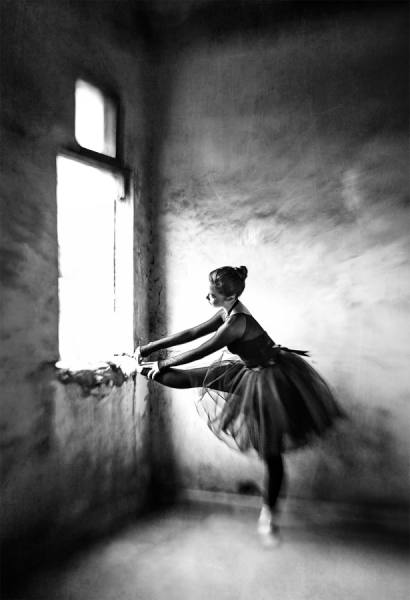 Photograph Rini Ry Ballerina on One Eyeland