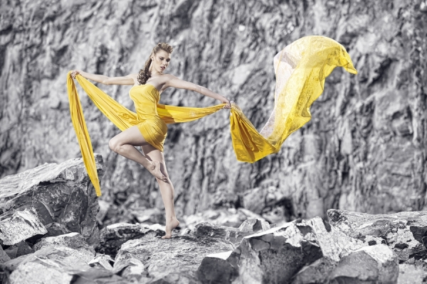 Photograph Ricardo Saldivar Ballerina Yellow on One Eyeland