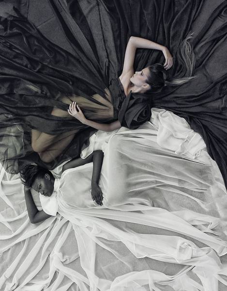 Photograph Roberto Portella Black And White on One Eyeland