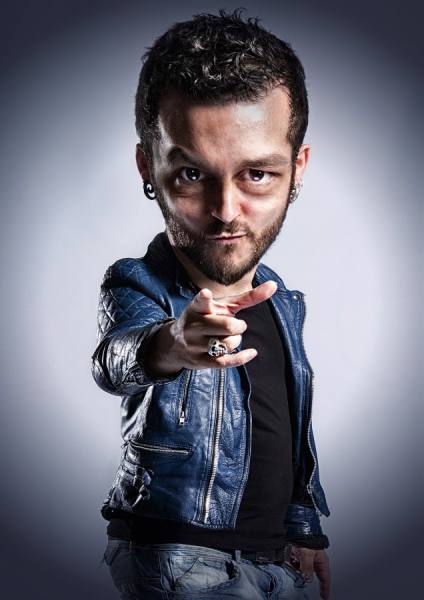 Photograph Lee Howell Caricature Project 1 on One Eyeland