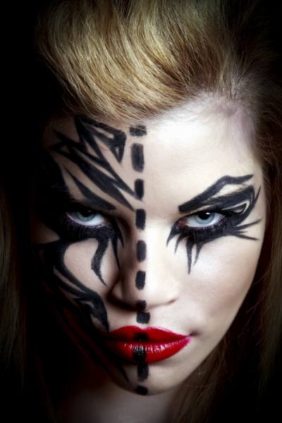 Photograph John Tsilidis Dark Beauty on One Eyeland
