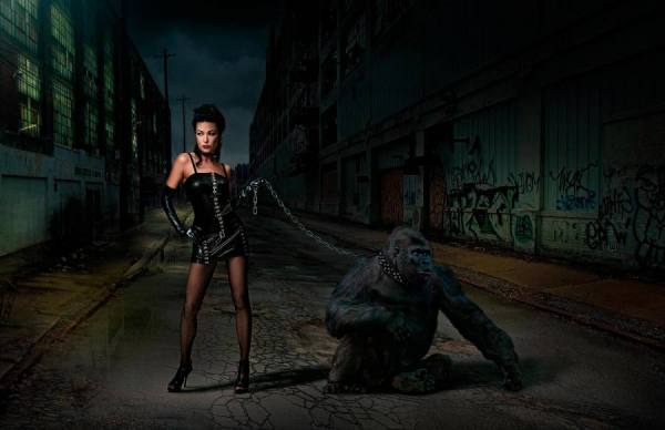 Photograph Chris Clor Dominatrix on One Eyeland