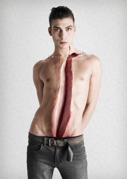Photograph Giovanni Bortolani Faketoofake on One Eyeland
