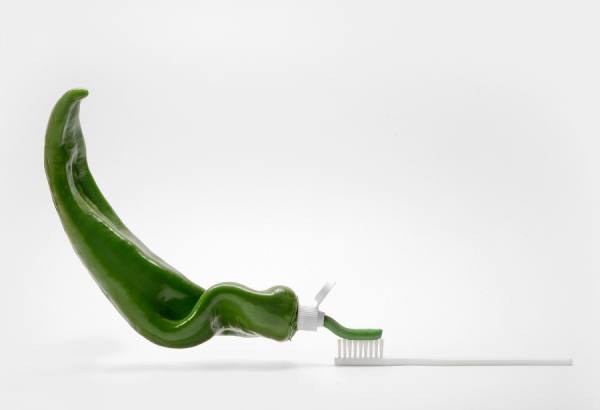 Photograph Juan De Villalba Green Toothpaste on One Eyeland