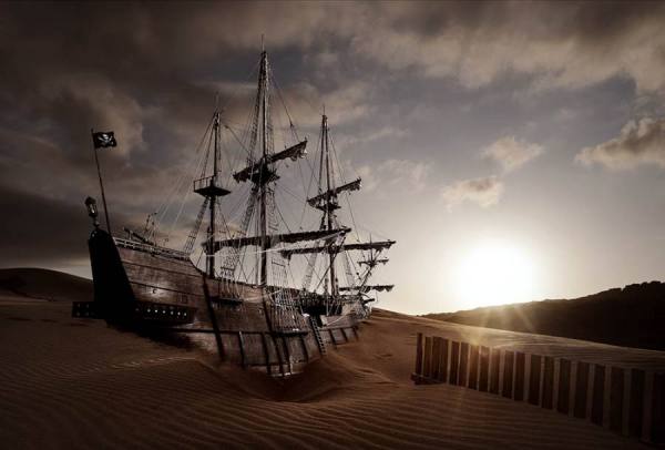 Photograph Ben Welsh Pirate Ship on One Eyeland
