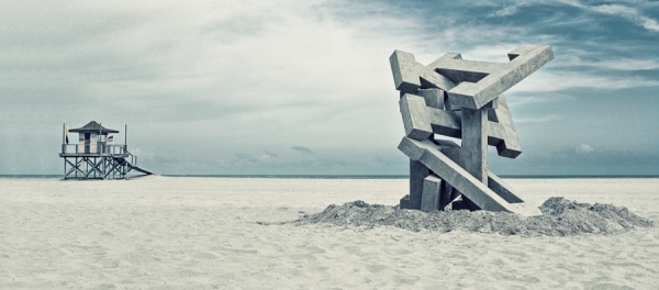 Photograph Pete Barrett Sand Sculpture on One Eyeland