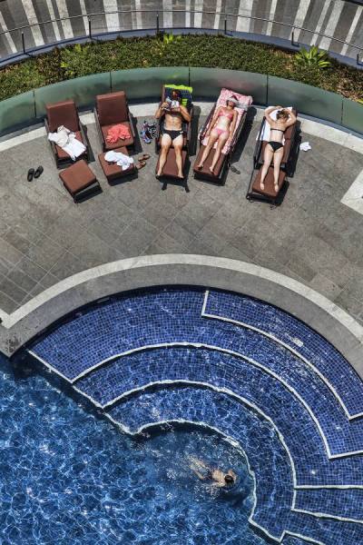 Photograph Mauro Risch Sun Bathing on One Eyeland
