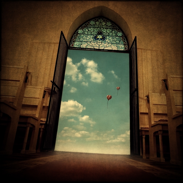 Photograph Jeannette Woitzik Travelling Hearts on One Eyeland