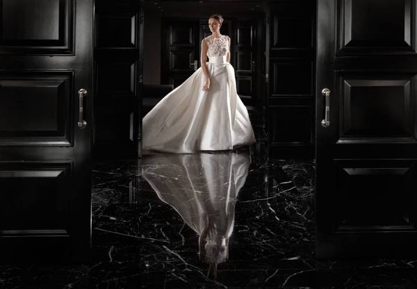 Photograph Dimitris Poupalos Bride on One Eyeland
