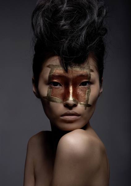 Photograph Gerhard Merzeder Asian Girl on One Eyeland