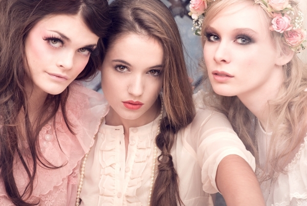 Photograph Iwona Paczek Edito 2010 on One Eyeland
