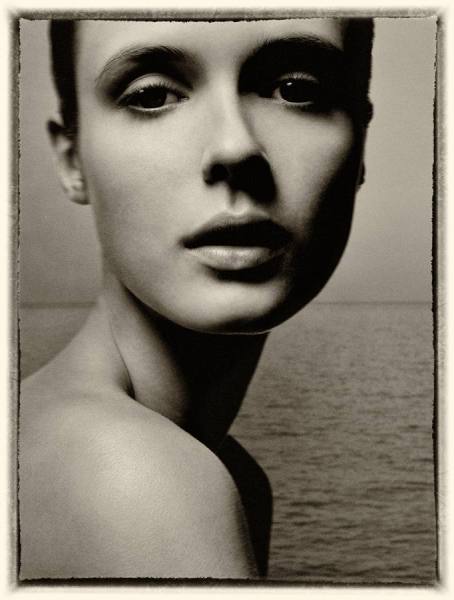 Photograph Gerhard Merzeder Girl On Beach2 on One Eyeland