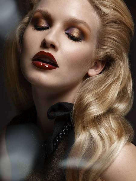 Photograph Gerhard Merzeder Mac Lipstick on One Eyeland