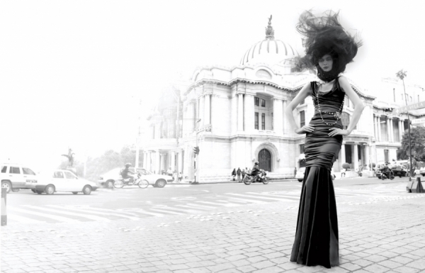 Photograph Michael Filonow Natalia 1 on One Eyeland