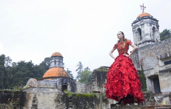 Photograph Michael Filonow Paco Rabanne 1 on One Eyeland